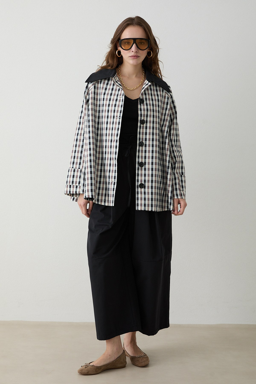 Kontrast Yakalı Ekose Trenç - Siyah