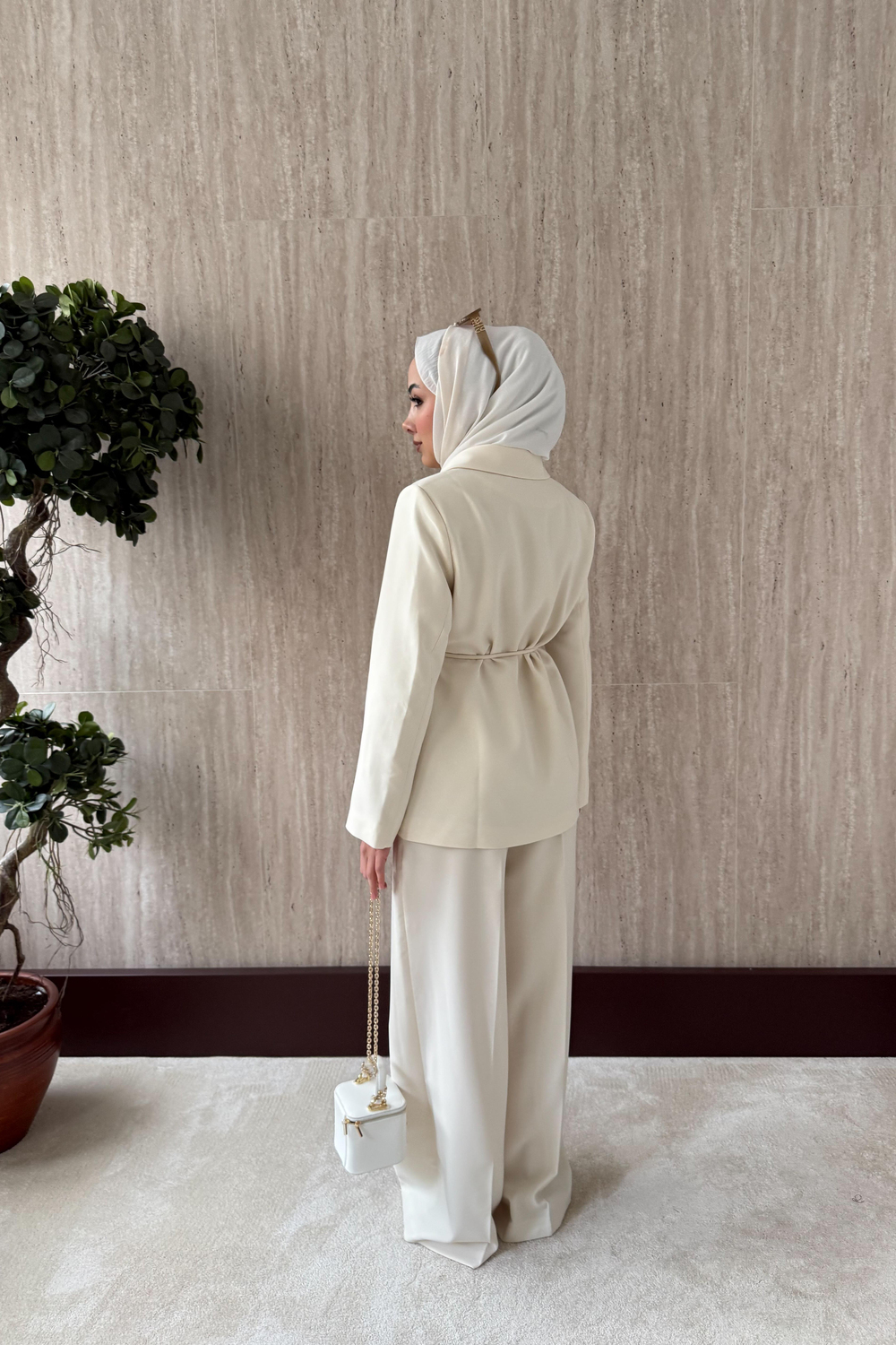 Kruvaze Yaka Blazer Ceketli Takım - Ekru