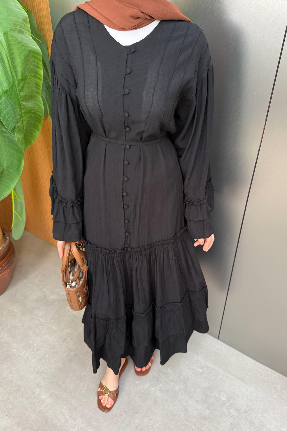V-Neck Buttoned Dress - Black