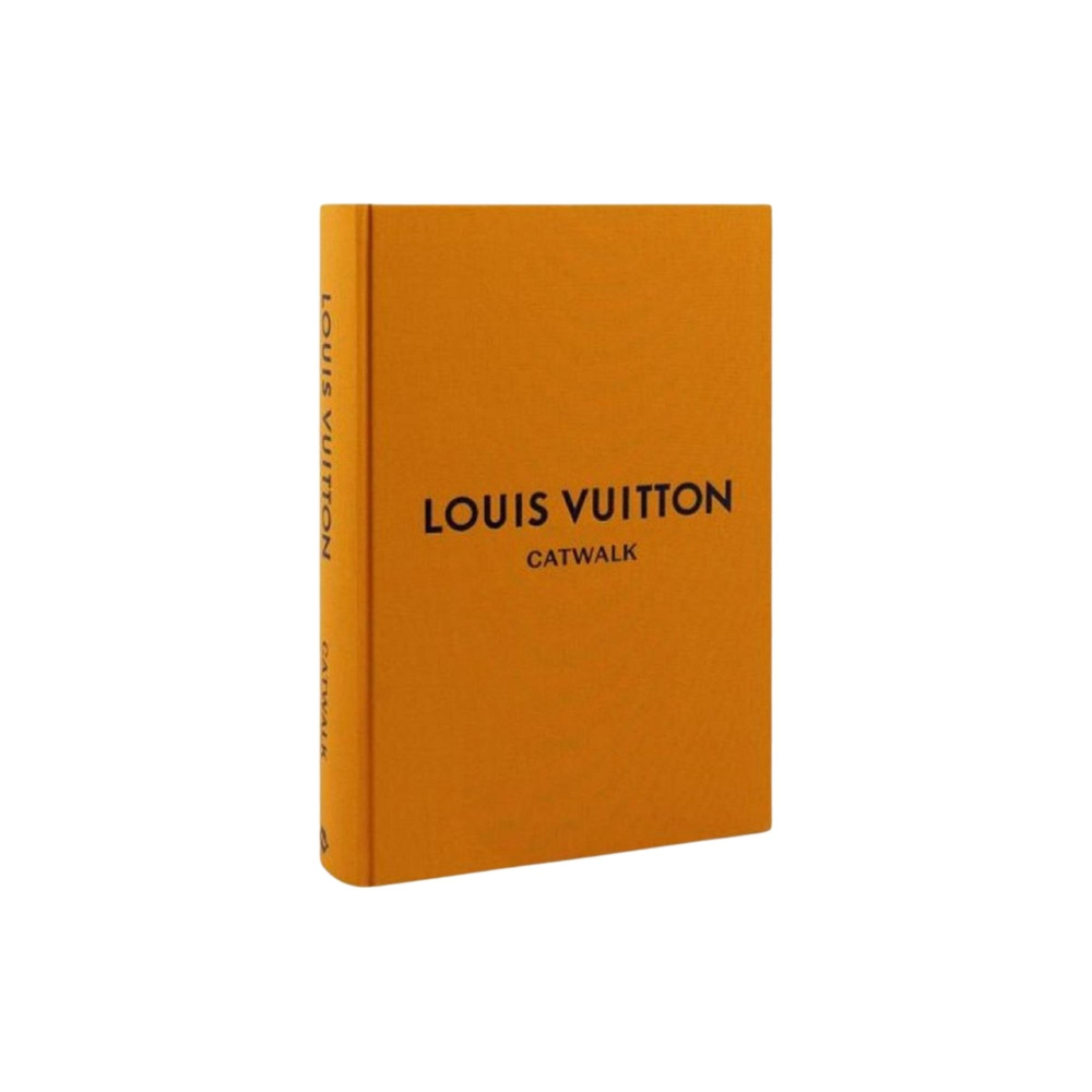 Thames & Hudson - Louis Vuitton Catwalk Kitap