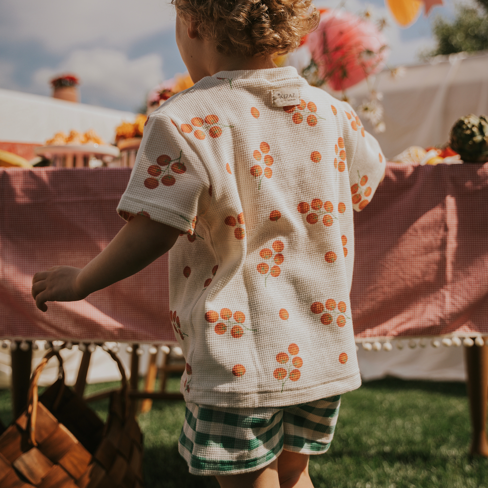 Kiraz Kids Domates Desenli Tshirt Pötikare Desenli Şort %100 Pamuklu Yazlık Takım