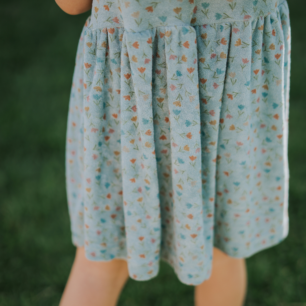 Kiraz Kids Yaka Detaylı Havlu Kumaş Lale Desenli Mavi Renk Elbise