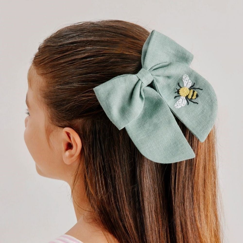 Jasmie Whimsybow Buzzy Toka
