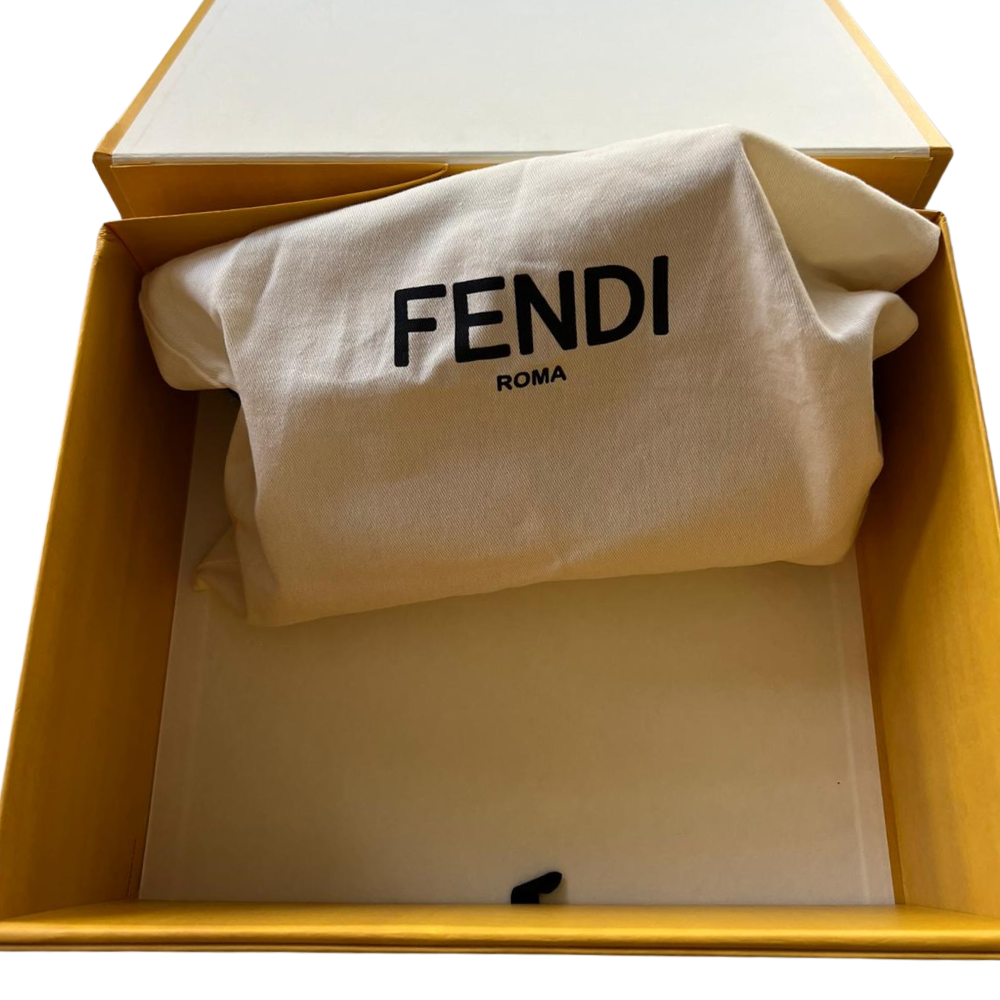 Fendi Beige Deri Medium Çanta