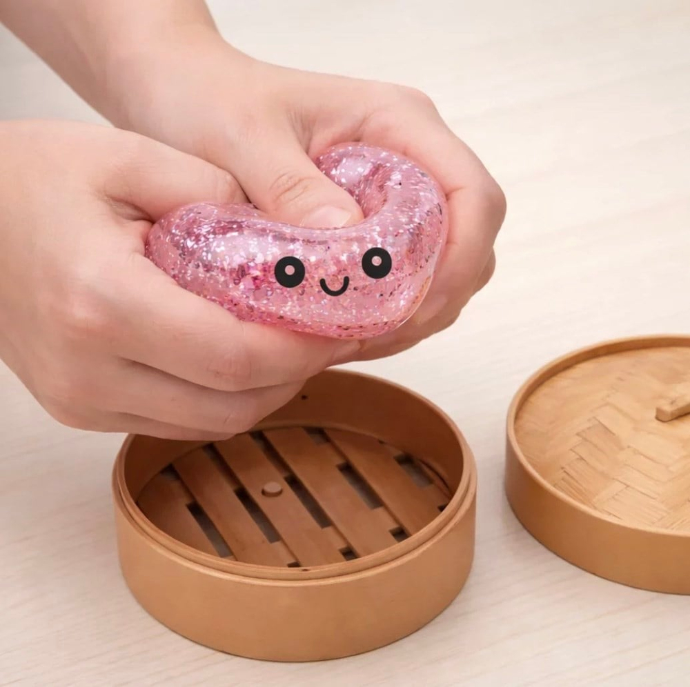Schylling Squishy Rainbow Mystery Bun Dumpling Sürpriz Kutu
