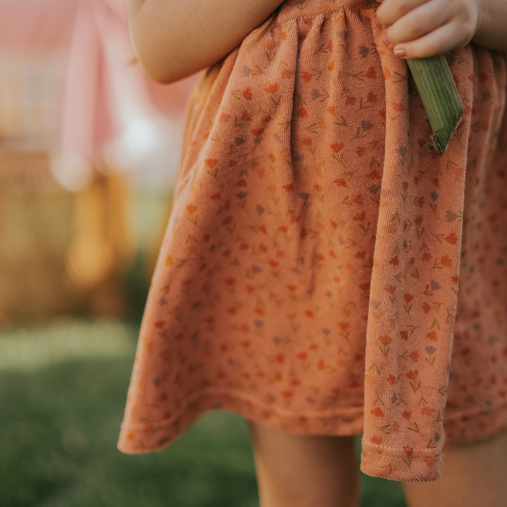 Kiraz Kids Yaka Detaylı Havlu Kumaş Lale Desenli Somon Renk Elbise