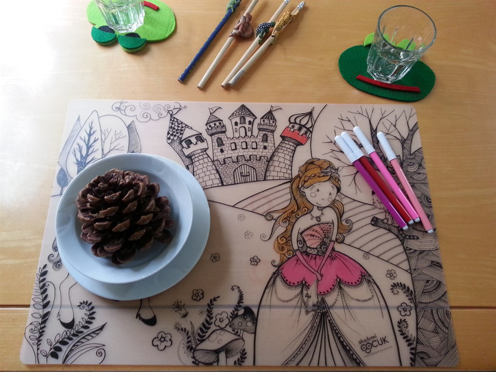 Akademi Çocuk Funny Mat Prens ile Prenses