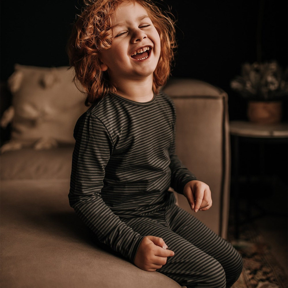 Antebies Çizgili Uzun Kollu Pijama Takımı Koyu Gri