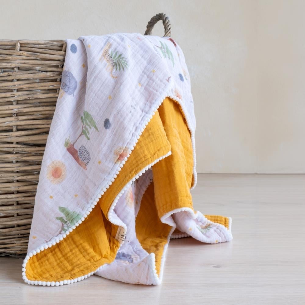 Münü Design Müslin Ponponlu Bebek Battaniyesi Safari