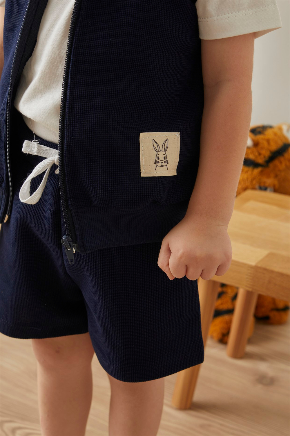 Baby Joko Lacivert Renkli Sevimli Tavşan Etiketli Waffle Yelek