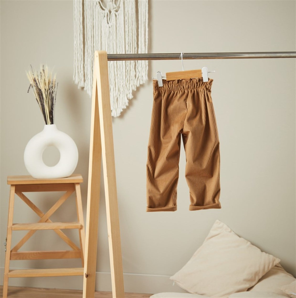Baby Joko - Unisex Yumuşak Fitilli Kadife Yandan Coconat Düğmeli Belden Lastikli Bej Pantolon