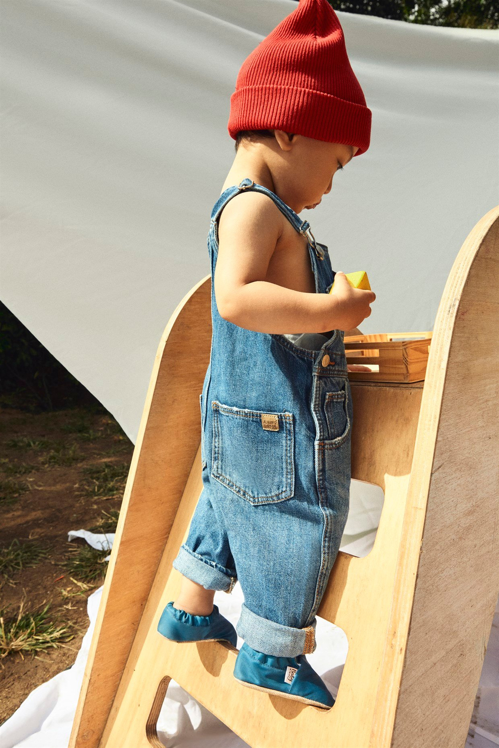 Baby on the Go The Bear Patik