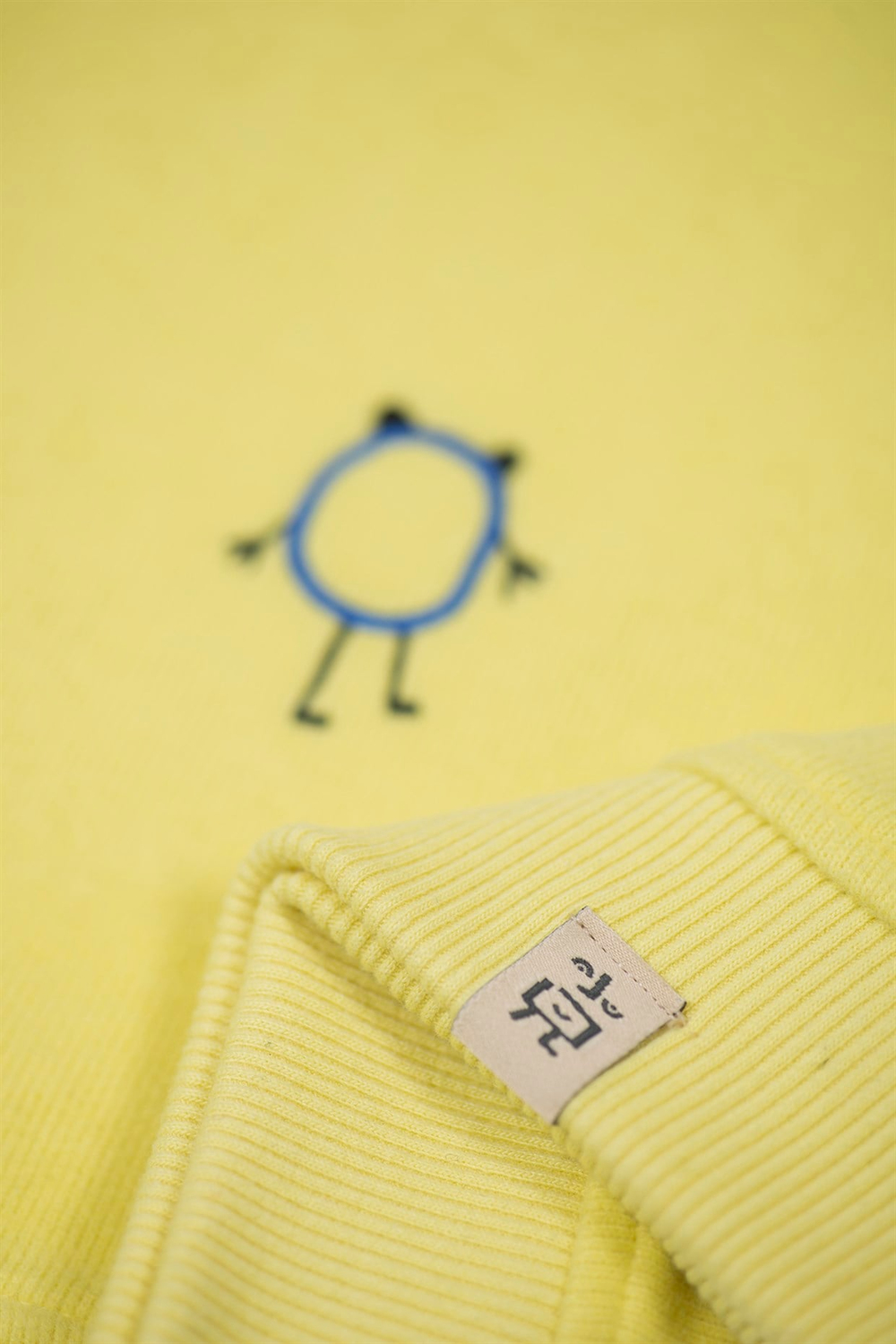 Beetle Beez - Jumping Shapes Sweatshirt Yellow