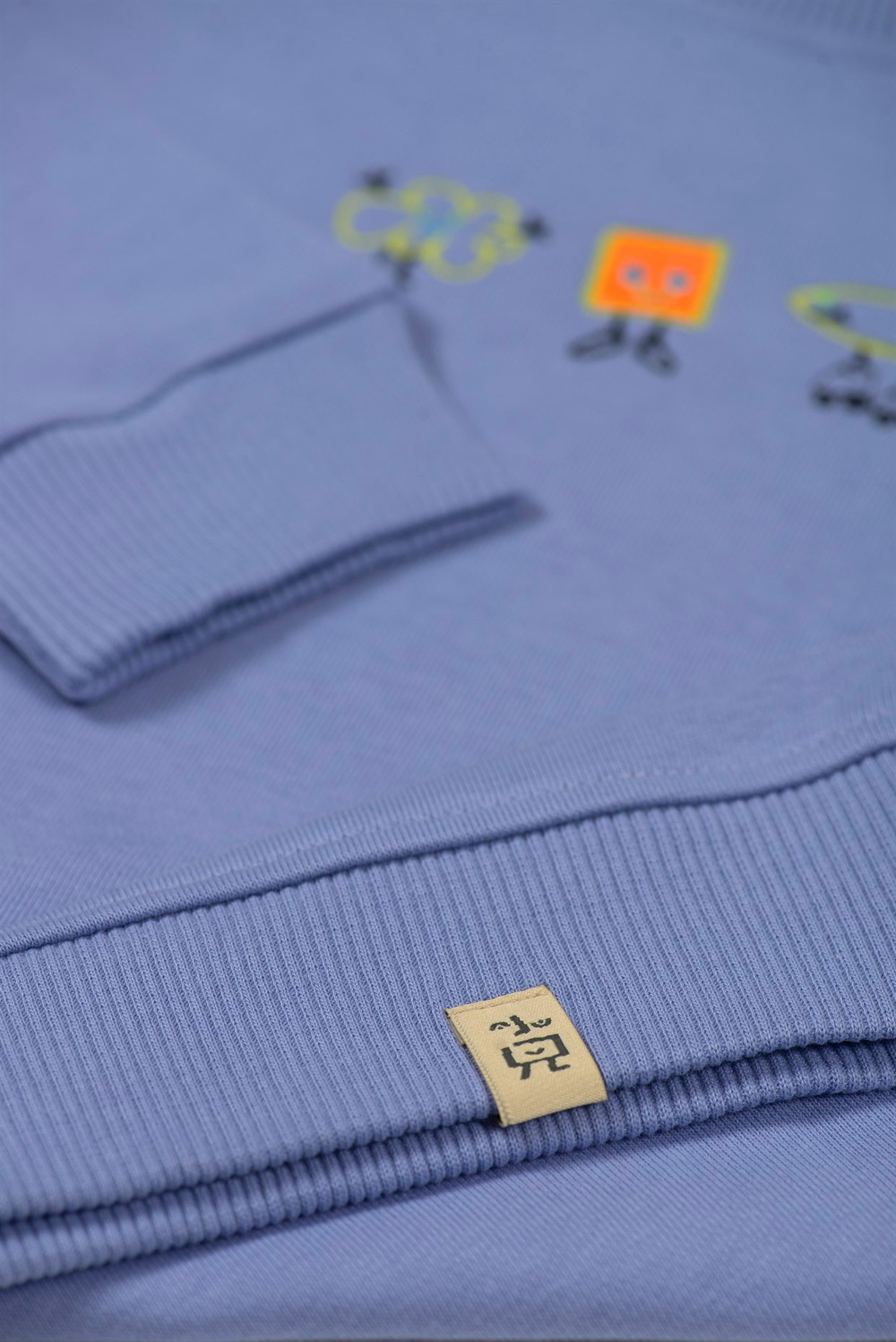 Beetle Beez Rolling Trio Sweatshirt 
