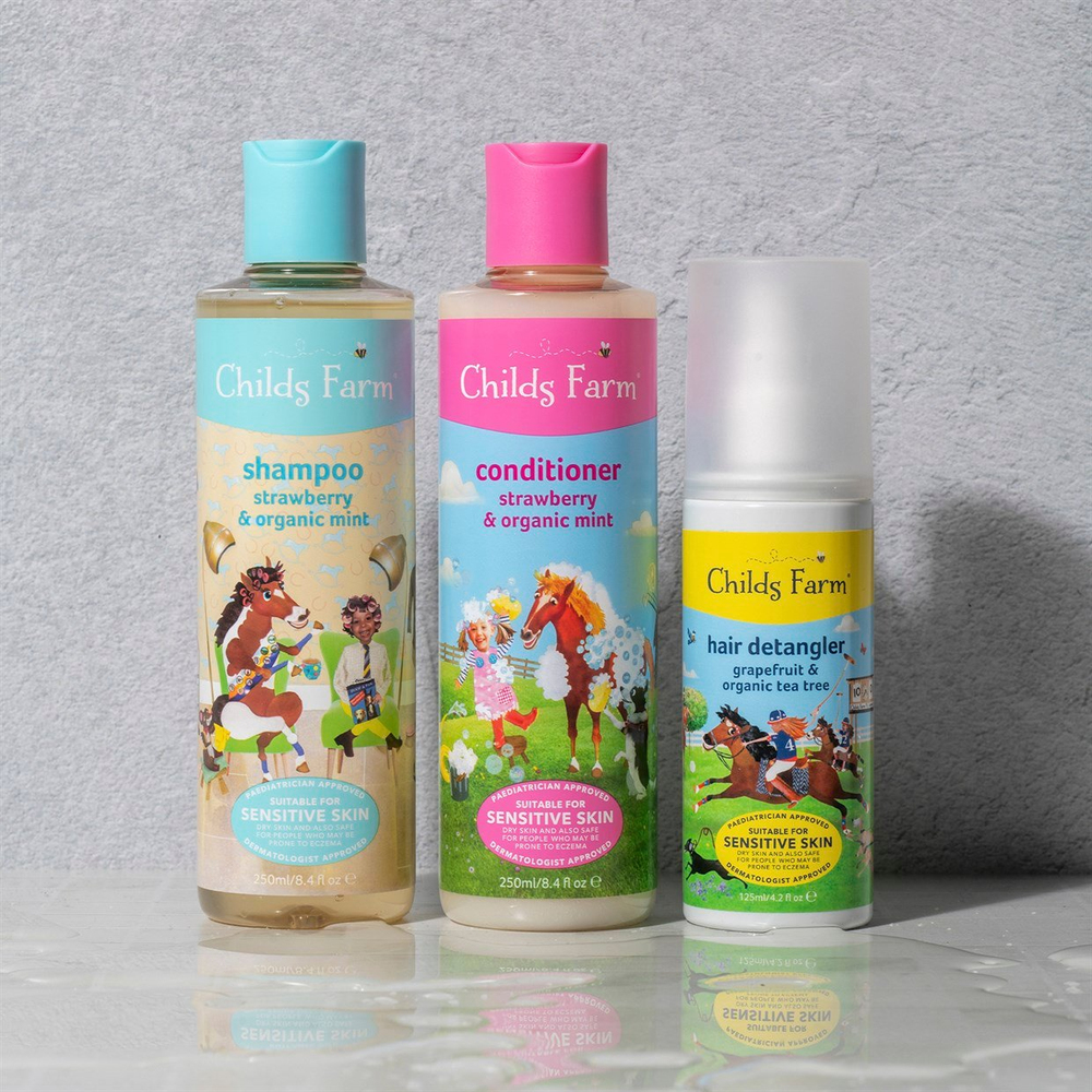 Childs Farm Çilek ve Organik Nane Özlu Şampuan 250ml