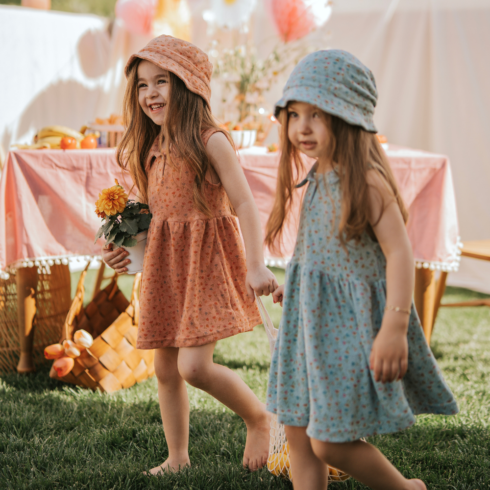 Kiraz Kids Yaka Detaylı Havlu Kumaş Lale Desenli Somon Renk Elbise