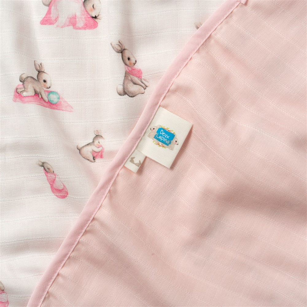 Deux Lapin Bébé Lapin Rose Çift Kat Müslin Battaniye