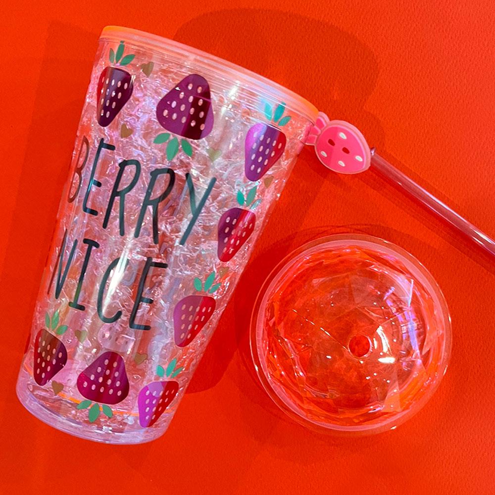 Etoilee Iced Berry Nice Strawberry Simli Pipetli Suluk