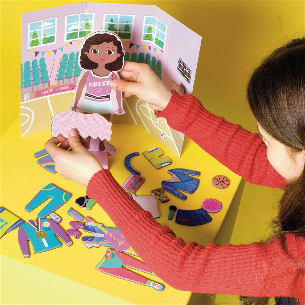 Floss & Rock Mıknatıslı Giydirme Setleri Zoey
