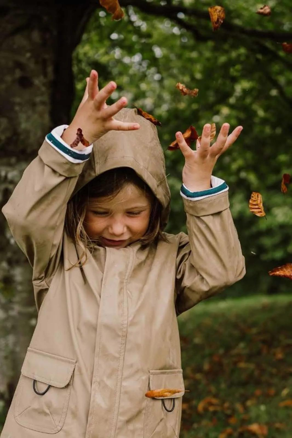 Igor Euri Yağmurluk Elmwood