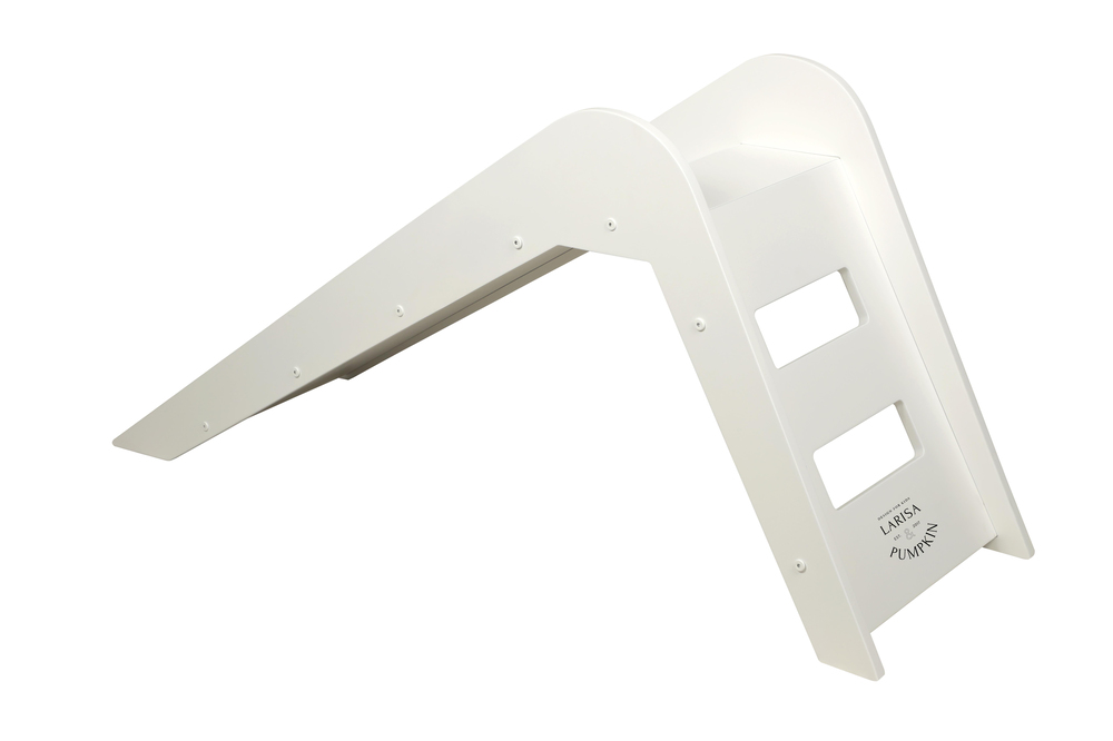 Larisa and Pumpkin Kaydırak