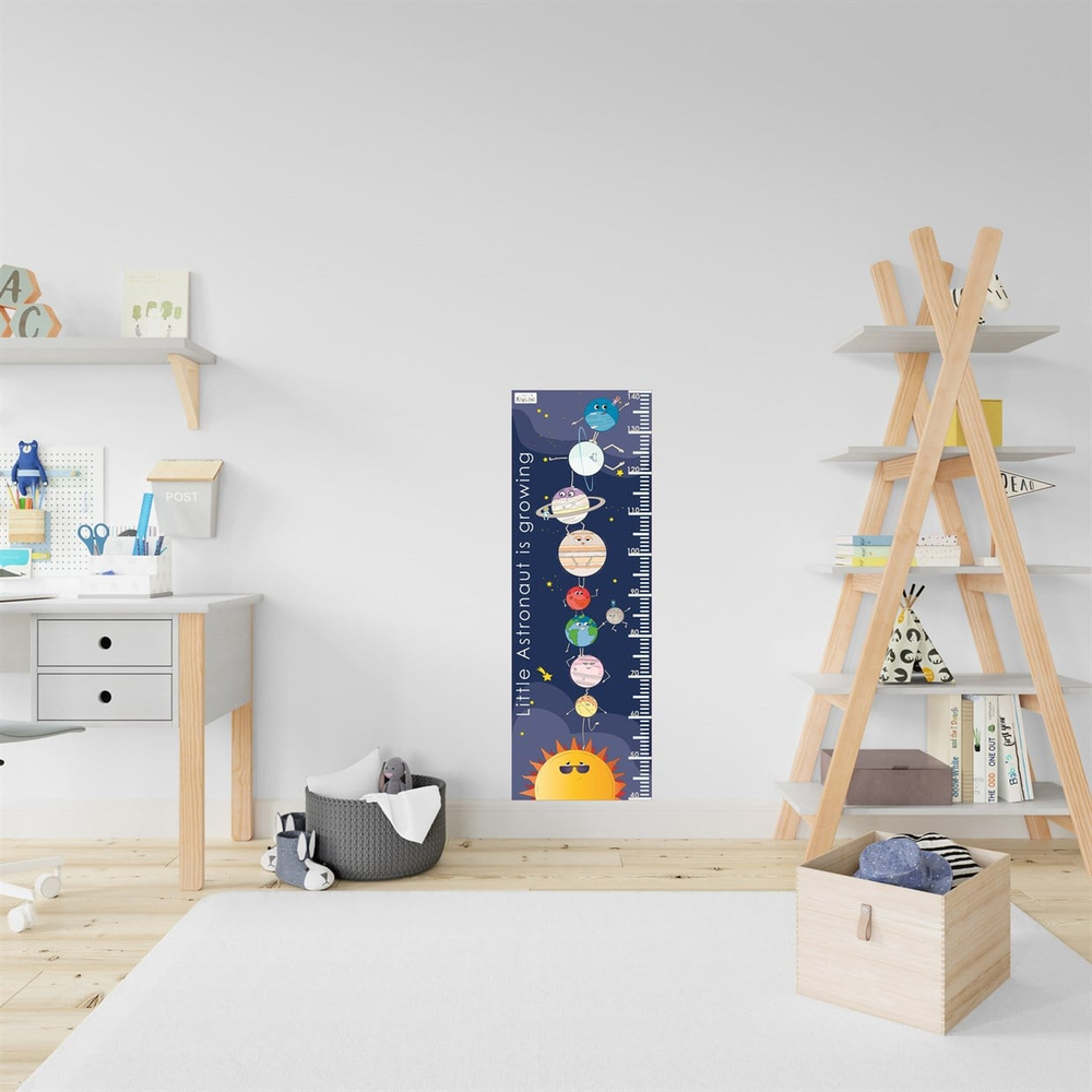 Little Maker - Little Astronaut Growth Chart