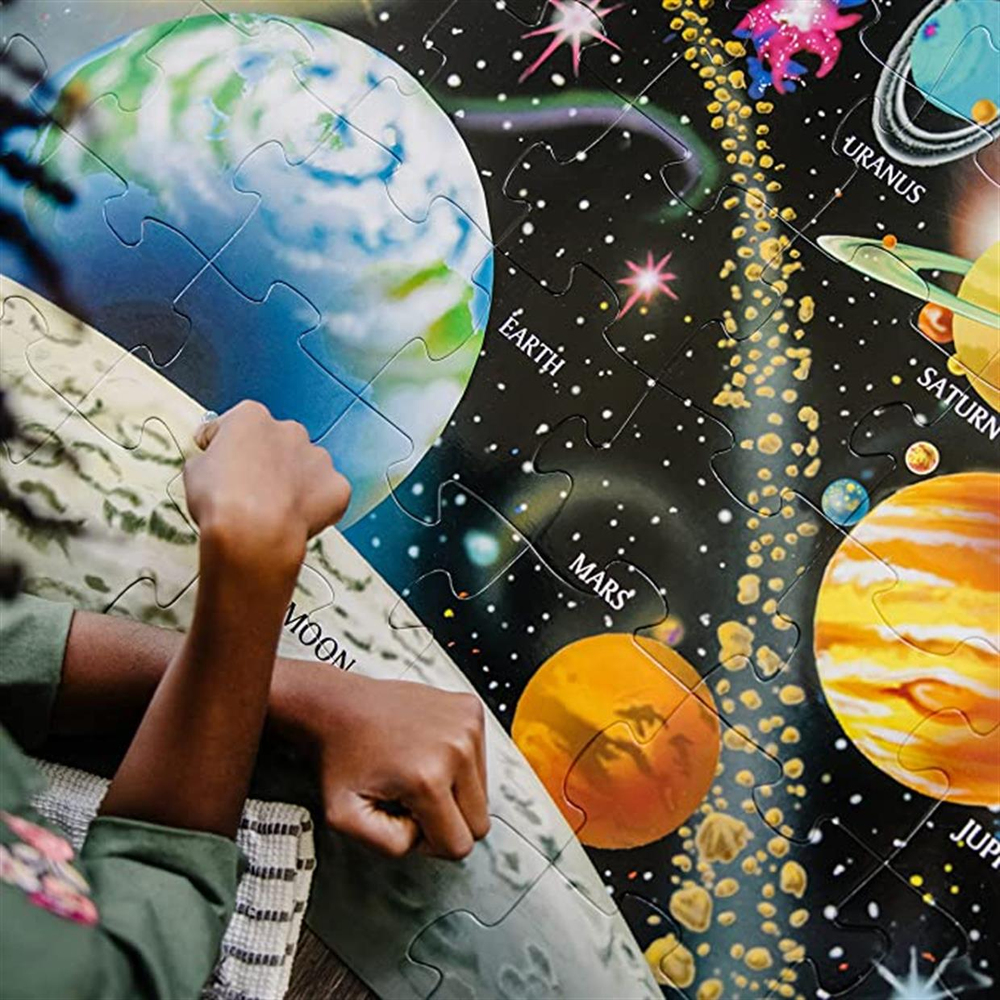 Melissa & Doug Dev Yer Yapbozu Güneş Sistemi 48 parça