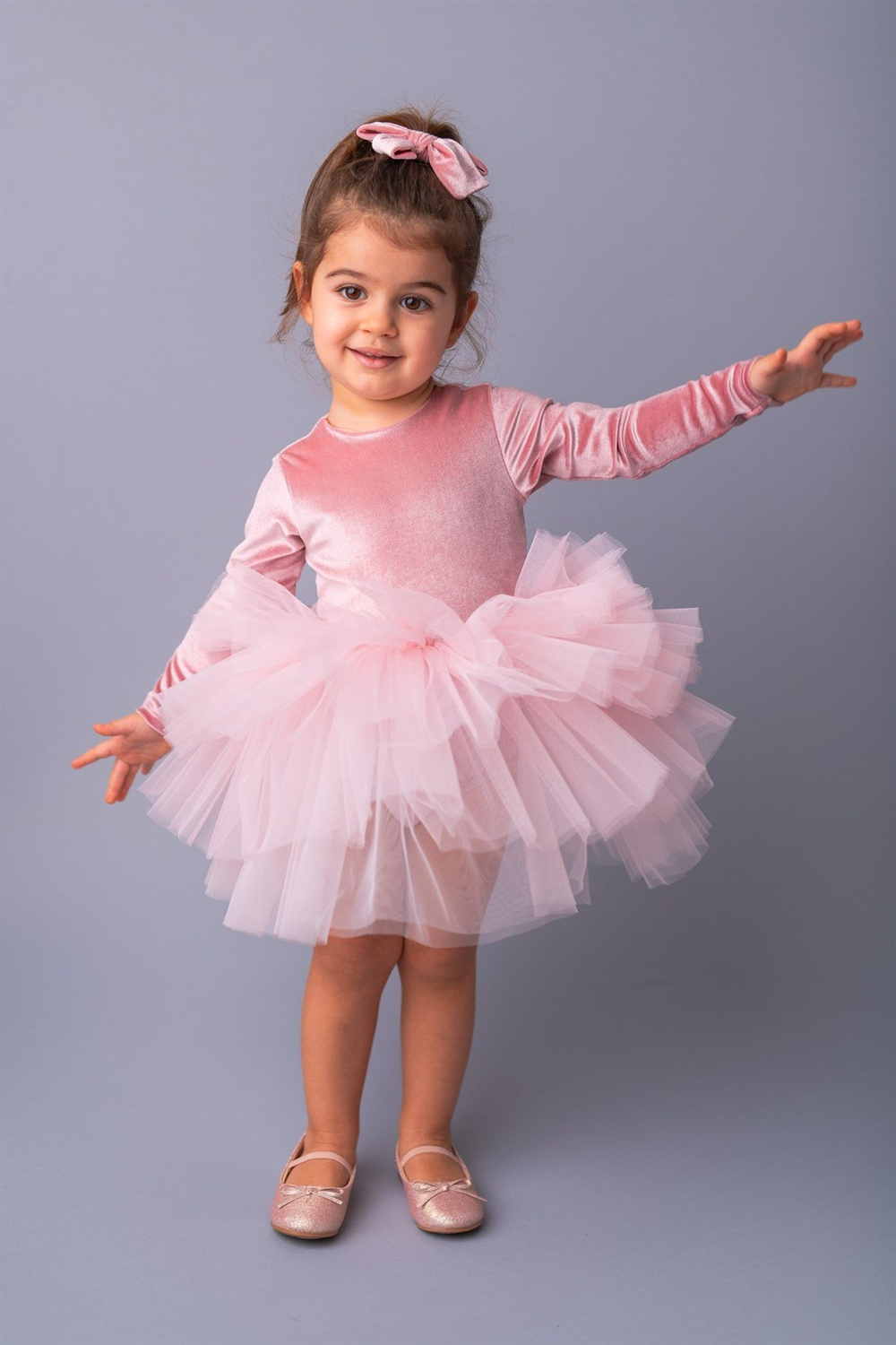 MINI CELEBRITIES - PINK VELVET