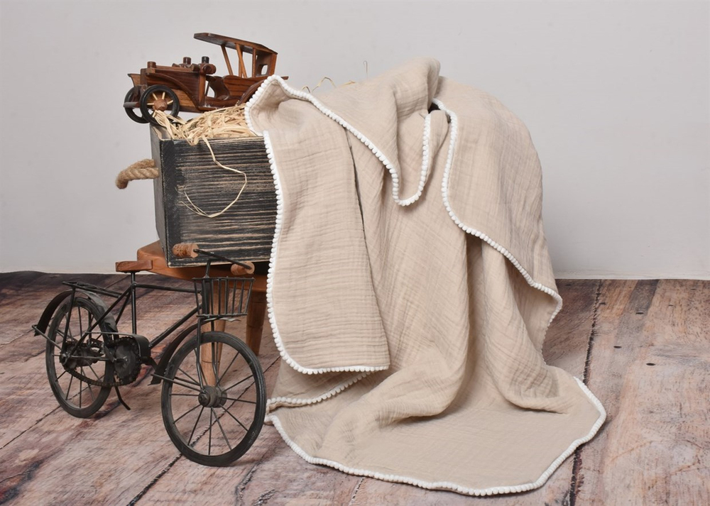 Münü Ponpon Seri 90x90 cm - Krem