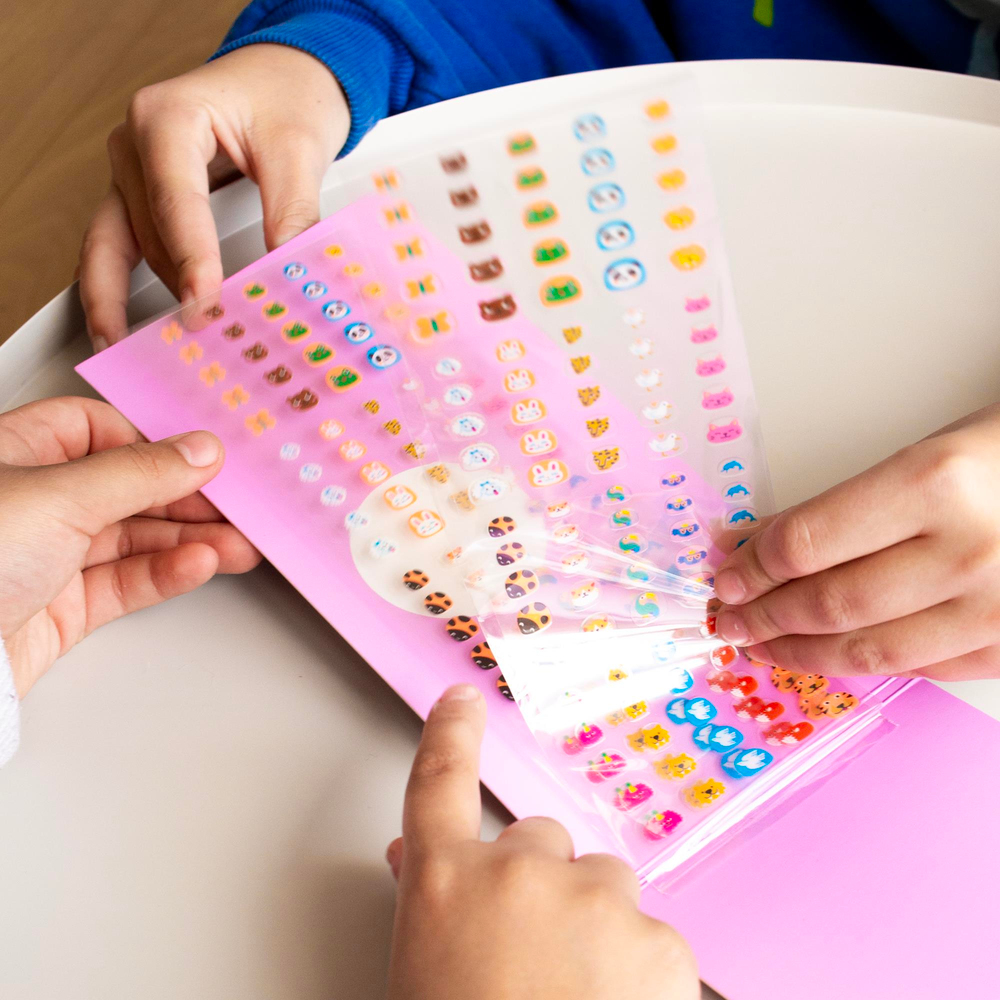 Omy Nail Stickers Friends