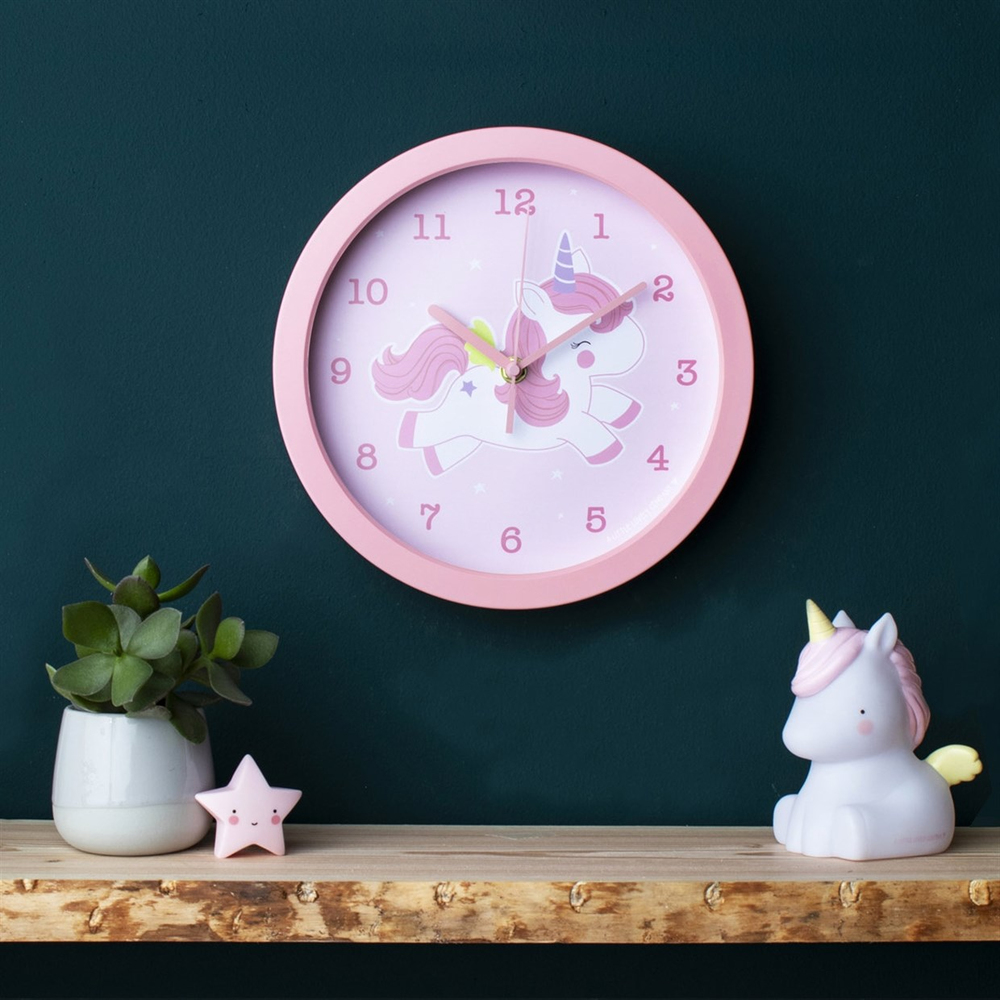 UNICORN DUVAR SAATİ