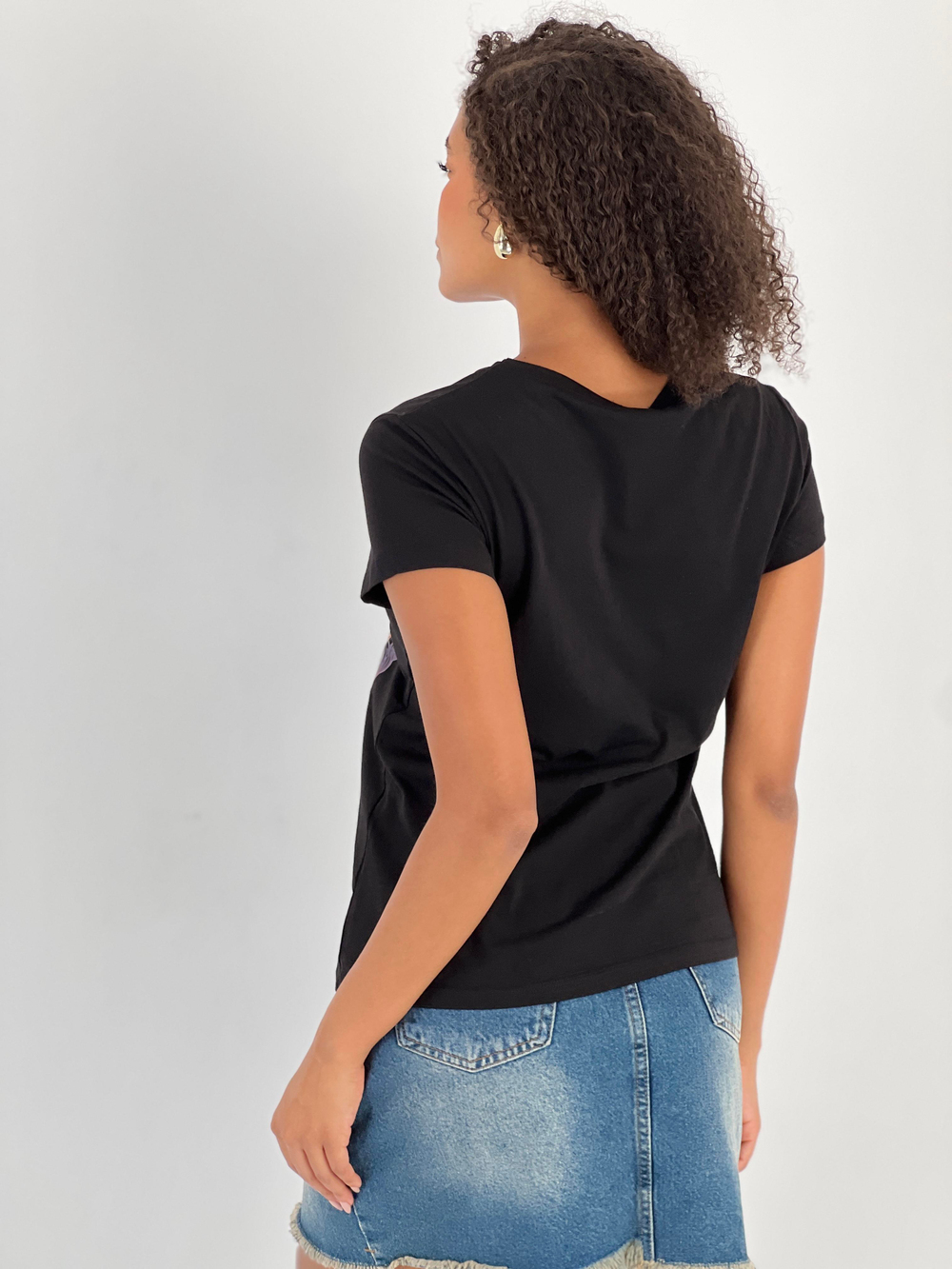 Kadın Leopar ve Gül Desenli Siyah T-Shirt