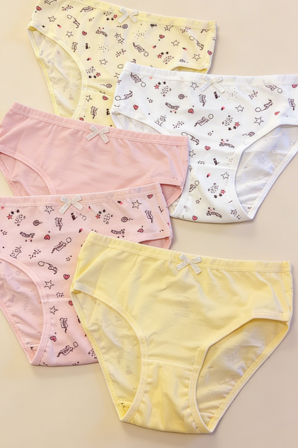5li Paket Desenli Kız Çocuk Slip Çok Renkli