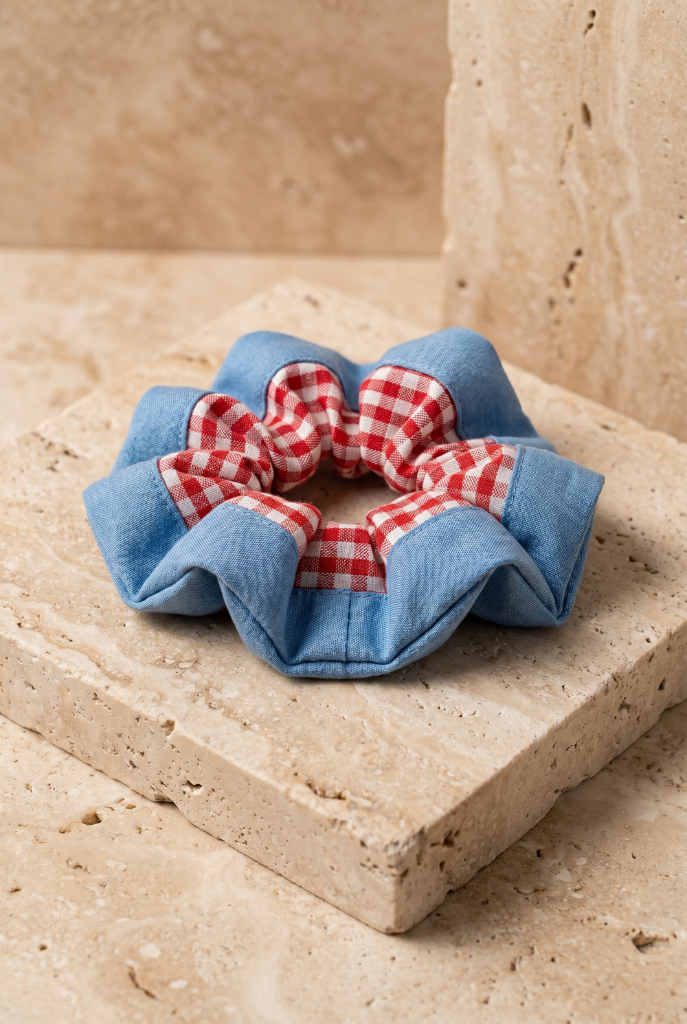 Pötikareli ve Açık Mavi Scrunchie Toka