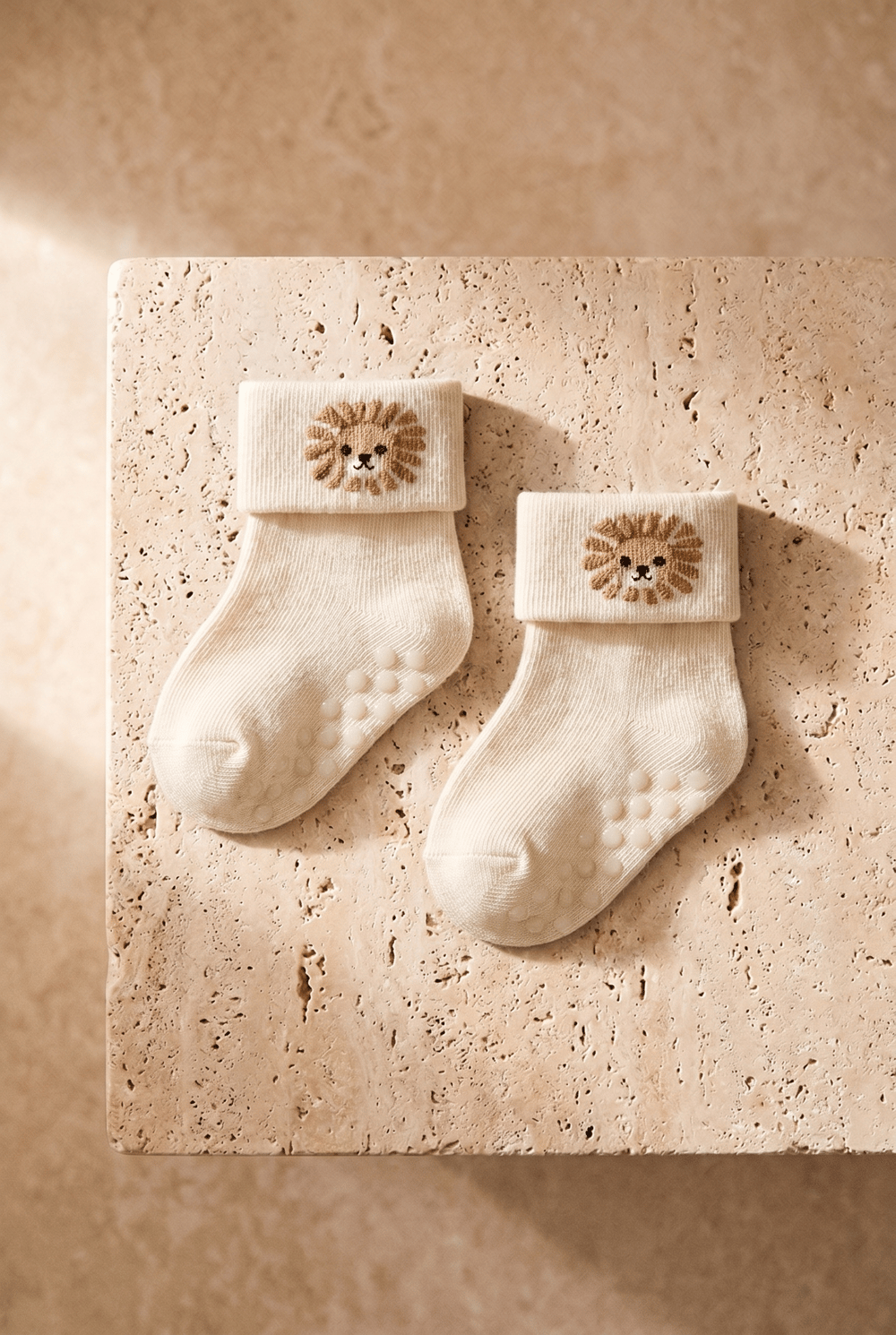 Baby Cute Animal Pattern 3-Piece Towel Sock Set