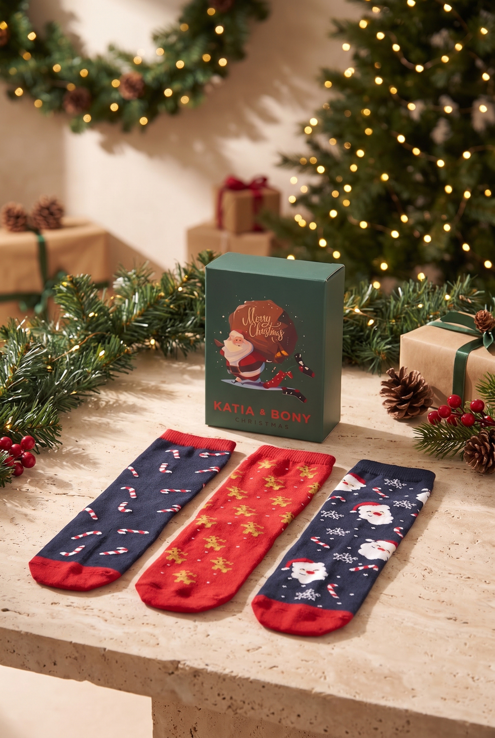 Childrens 3-Piece New Years Boxed Socket Socks