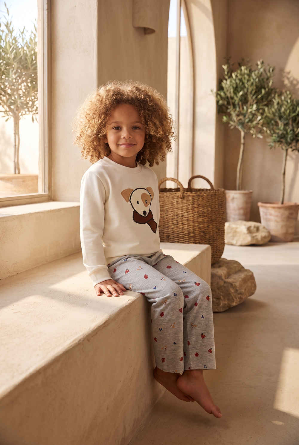 Çocuk Lovely Winter Köpekli Ekru Pijama Takımı