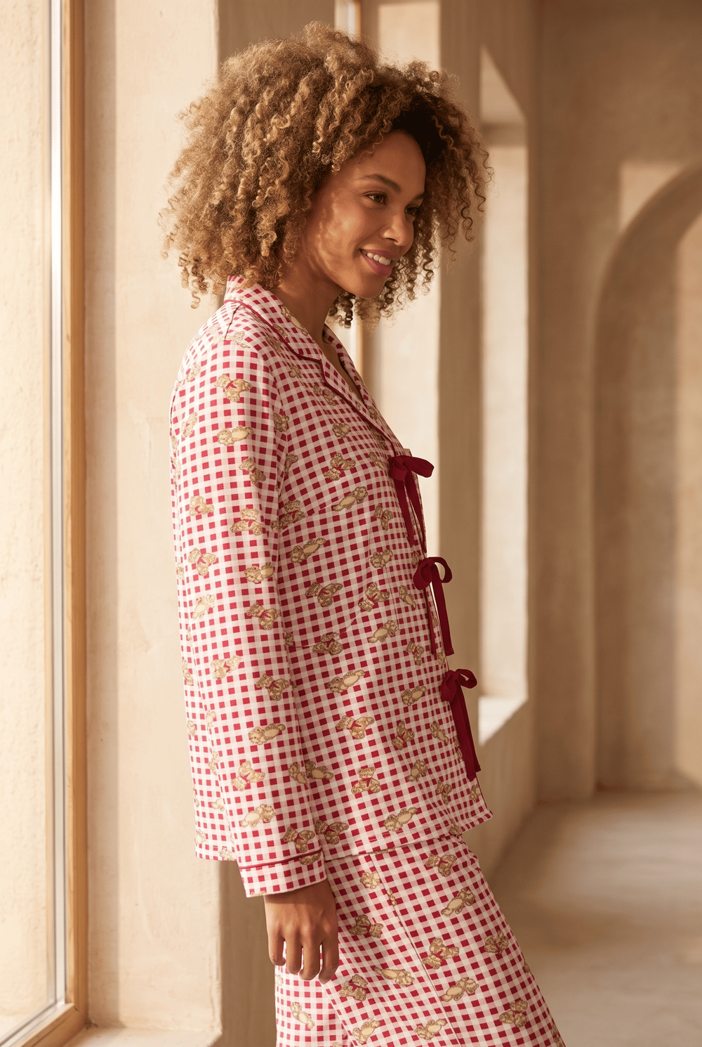 Kadın Fiyonklu Ayıcık Desenli Ekose Pijama Takımı
