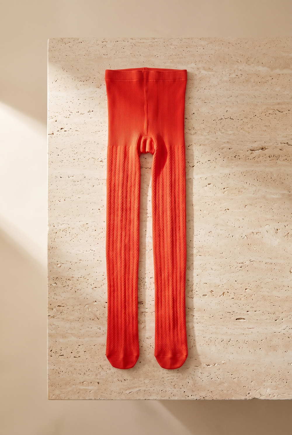 Girls 20 Denier Knitted Patterned Tights Red