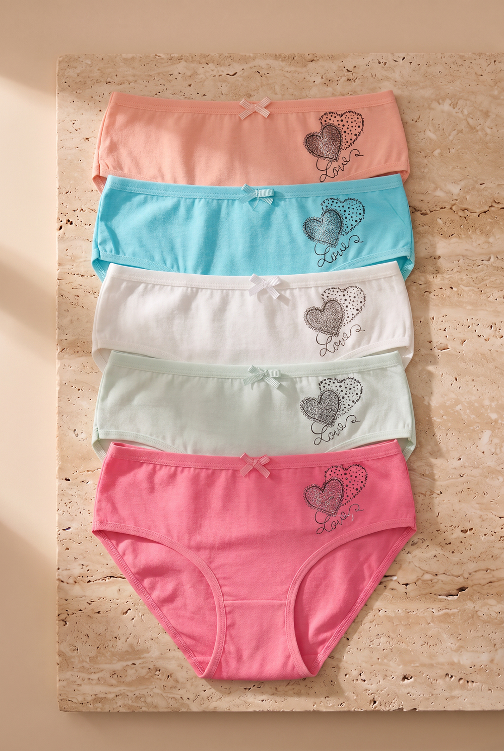 Kız Çocuk 5 li Paket Renkli Slip Külot-Kalpler Çok Renkli