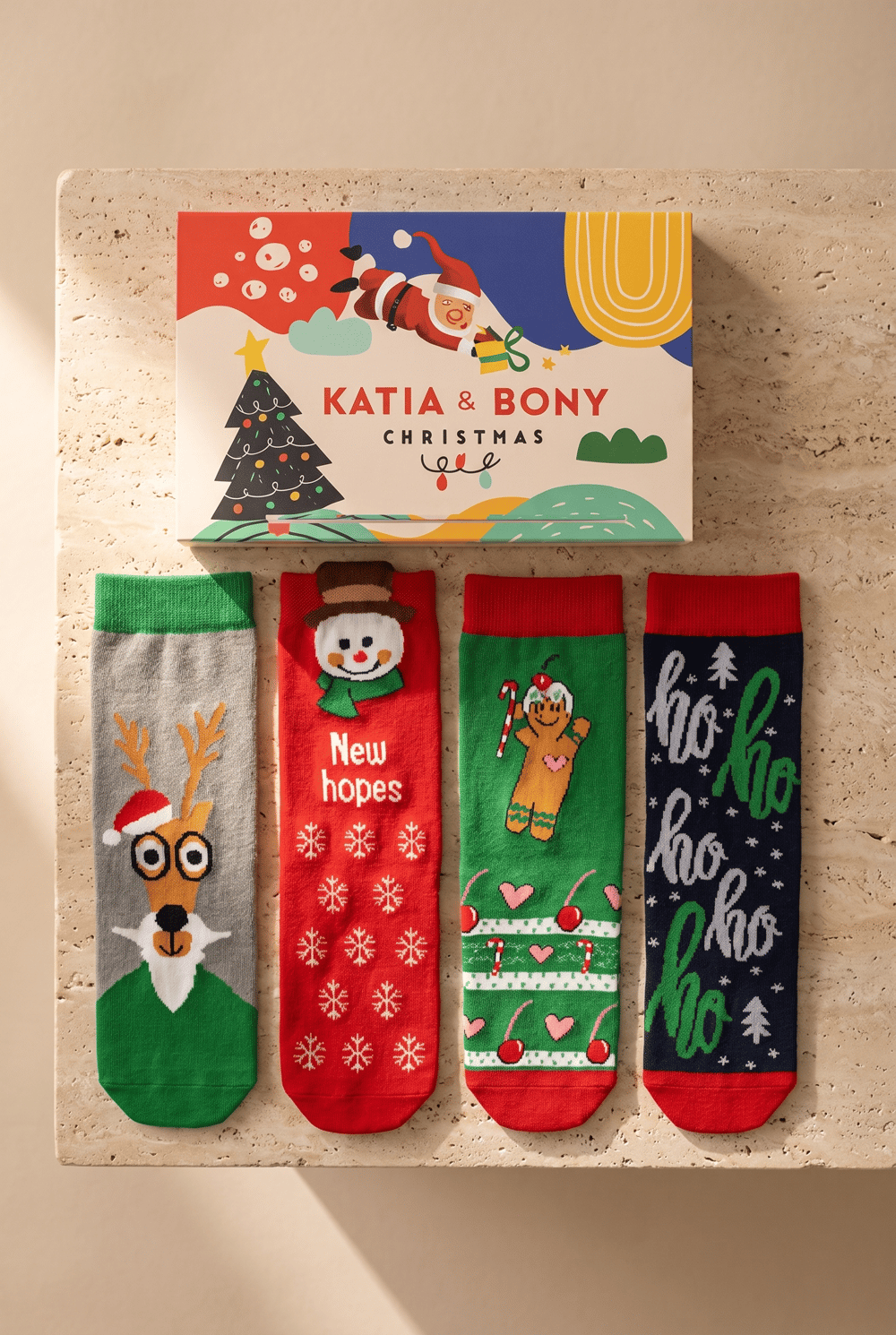 4-Pack Christmas Box Art Ankle Socks