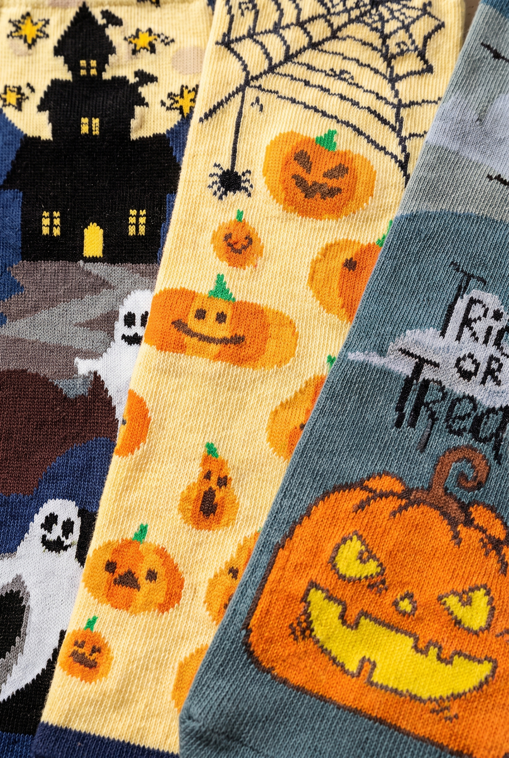 Unisex Halloween Patterned 3-Piece Boxed Socks