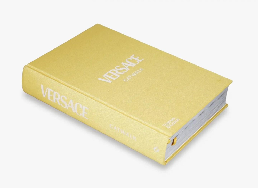 Versace Catwalk: The Complete Collections - Tim Blanks