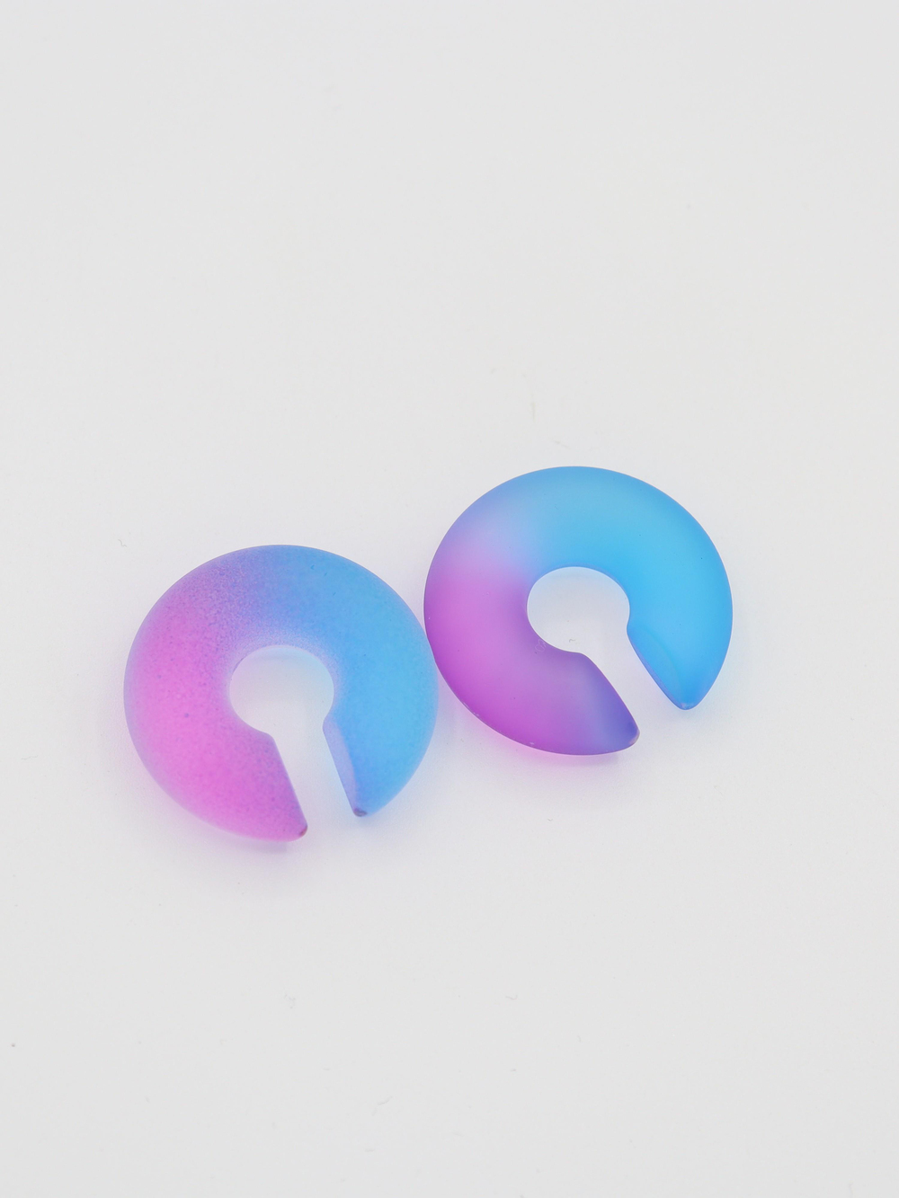EARCUFF