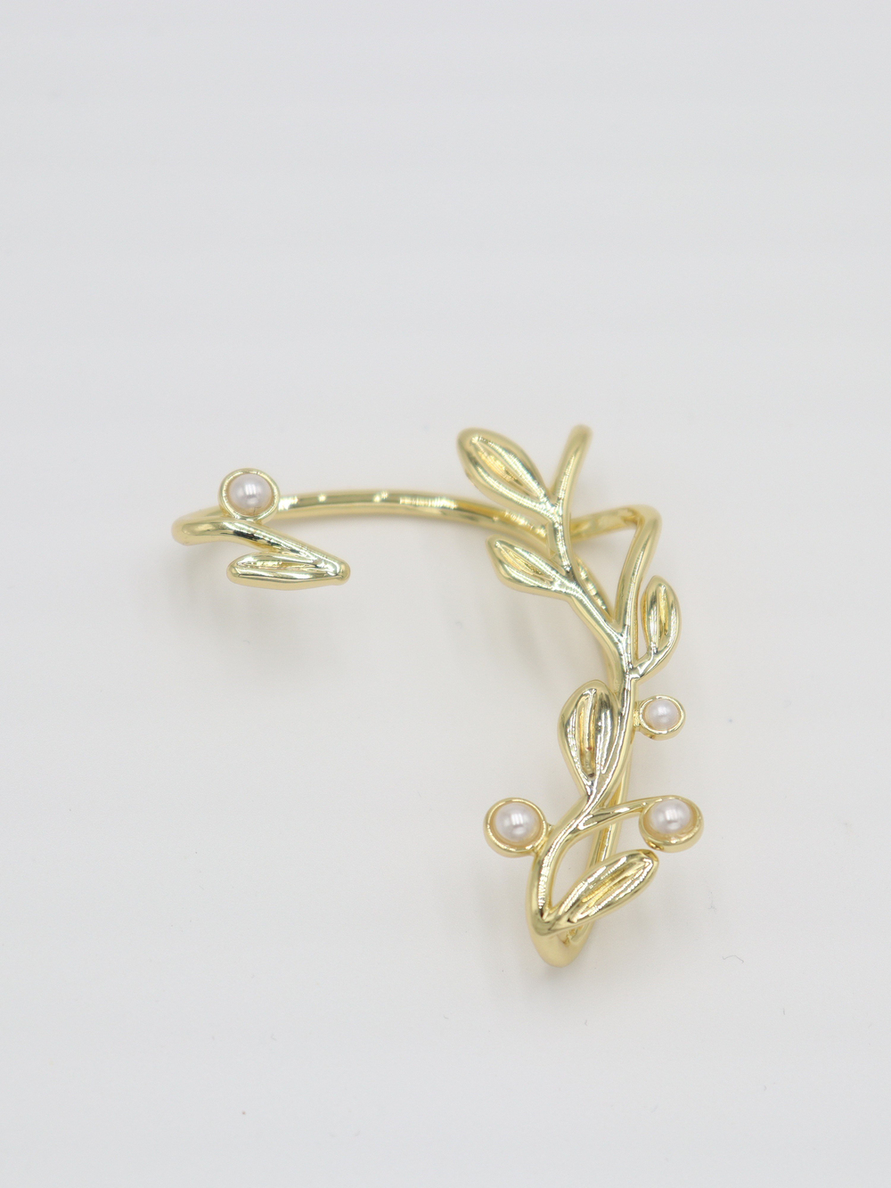 EARCUFF