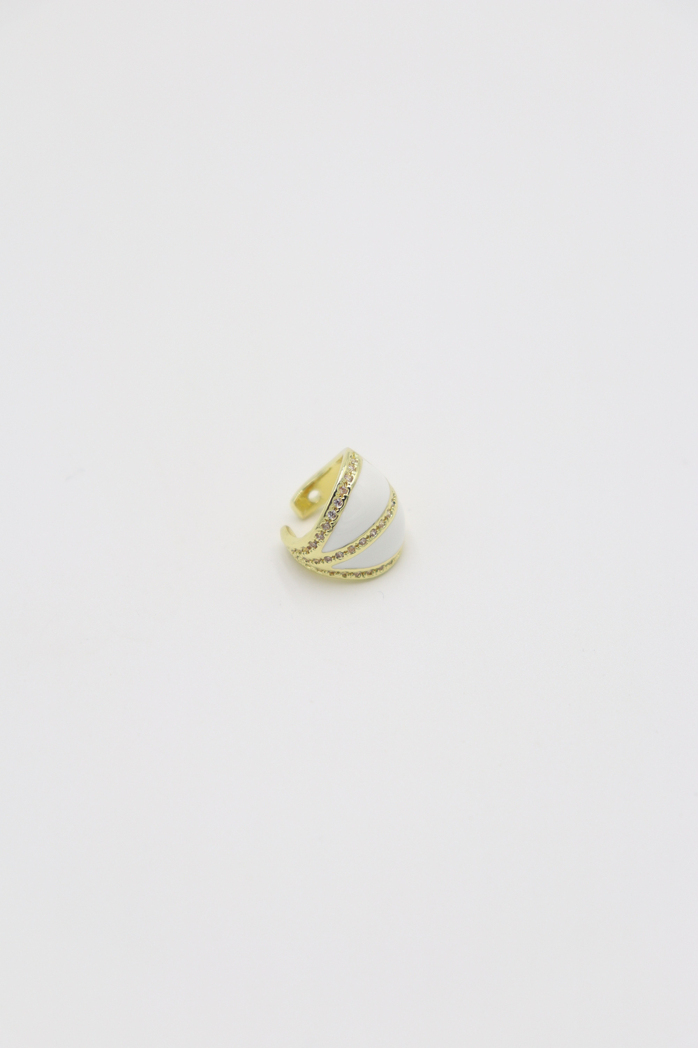EARCUFF