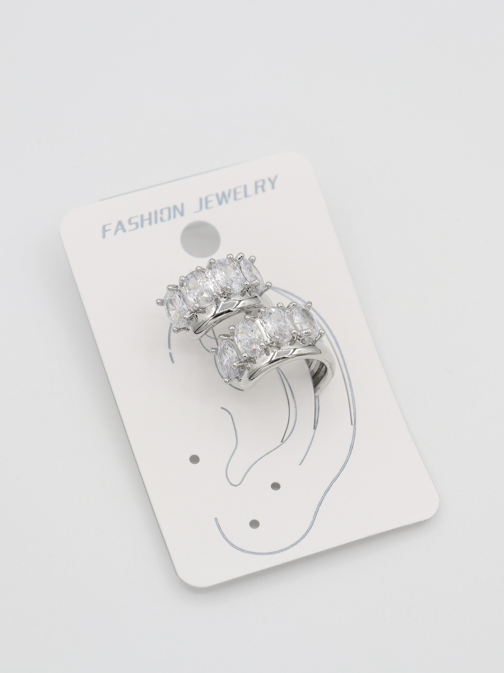 EARCUFF