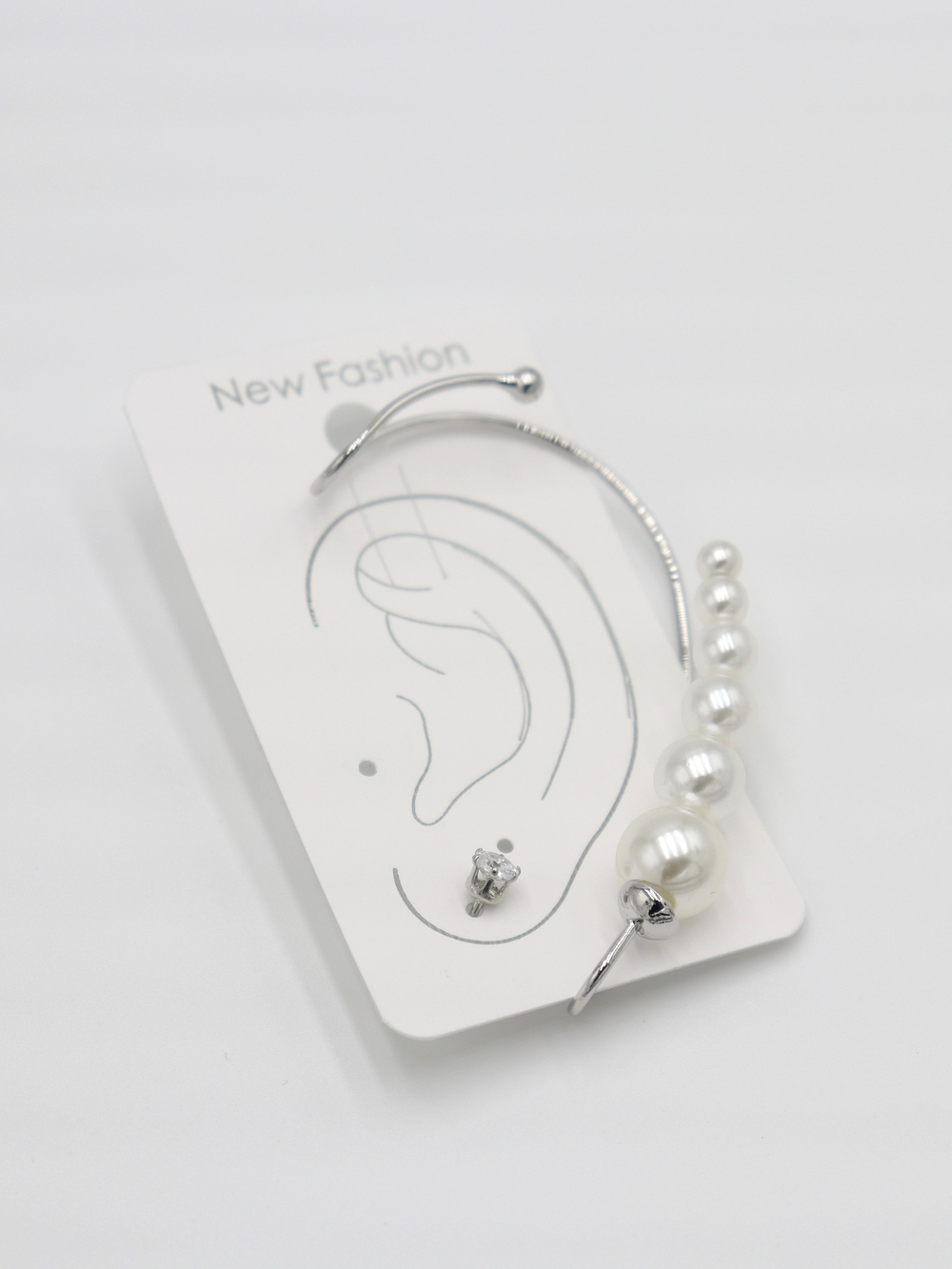 EARCUFF
