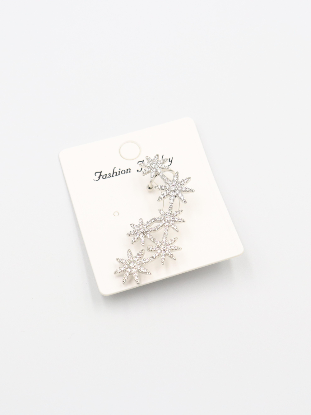 EARCUFF
