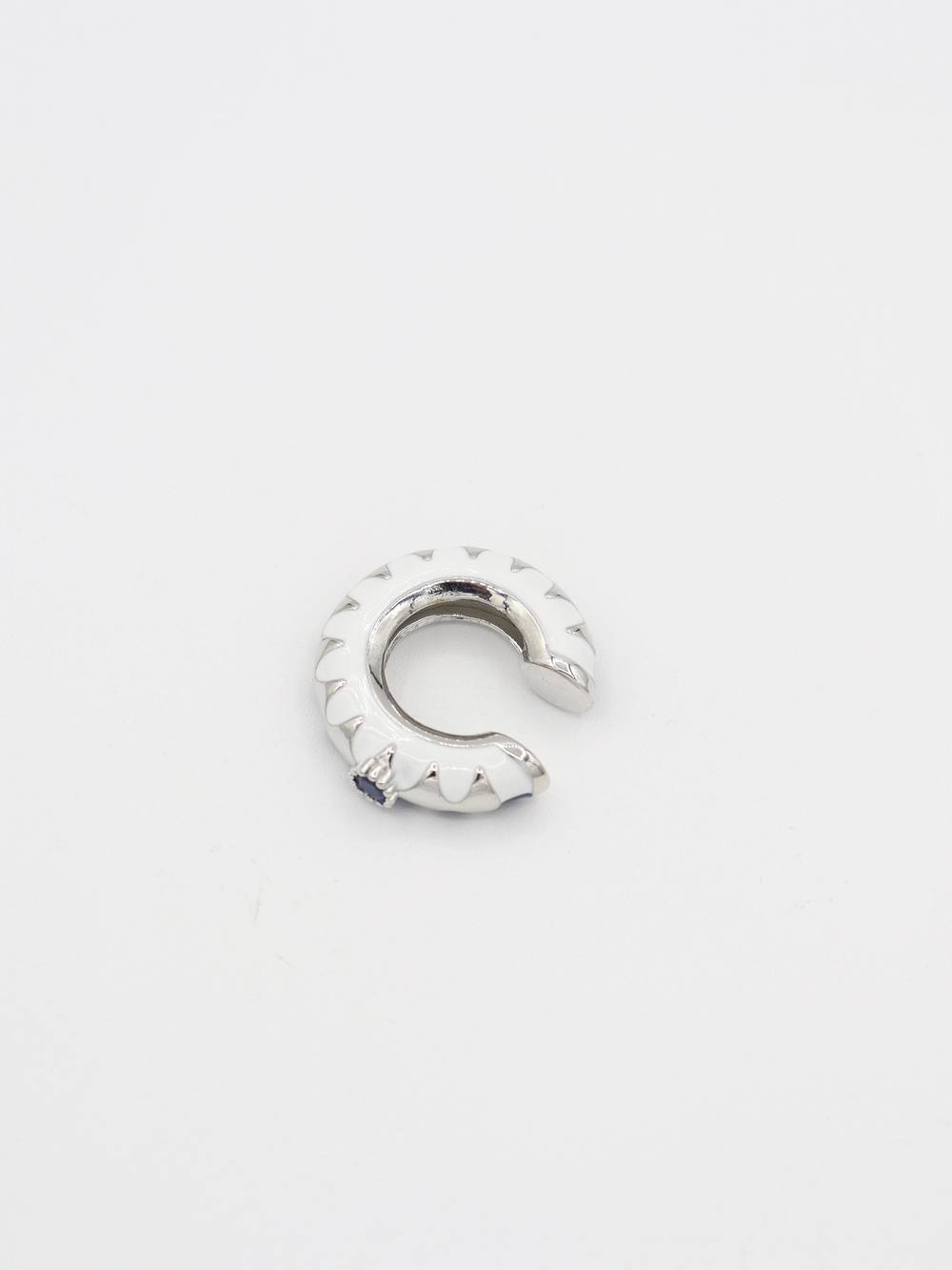 EARCUFF